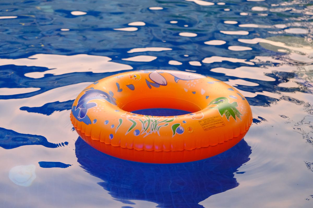 Classic Pool Ring